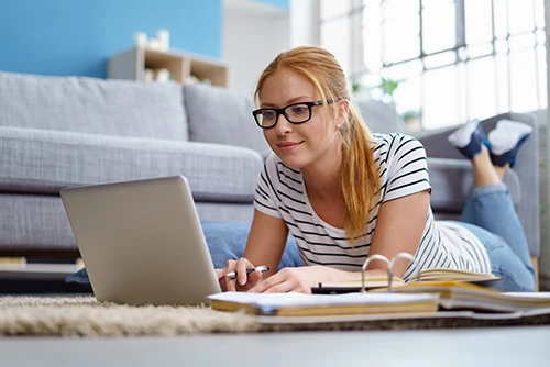 como estudar assistindo vídeo aula
