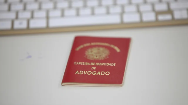 Conheça as atribuições do cargo de Advogado no Concurso do CRM-MG