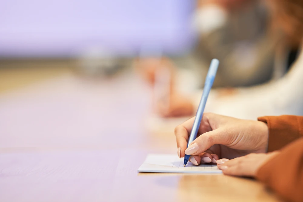 Descubra todos os requisitos para ser Agente Administrativo do CREA RJ
