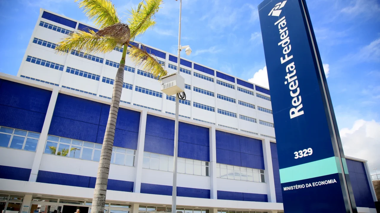 Vai ter concurso da Receita Federal em 2026? Saiba tudo!