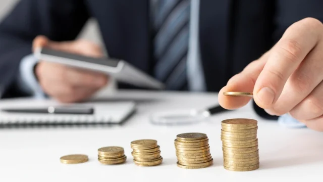 Concursos Bancários 2026: Oportunidades até R$ 24,9 MIL!