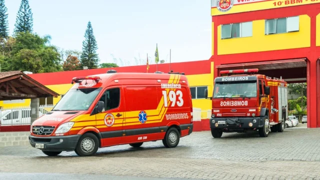 Concurso Bombeiros SC: Inscrições encerram hoje (25); salários até R$ 18,6 mil