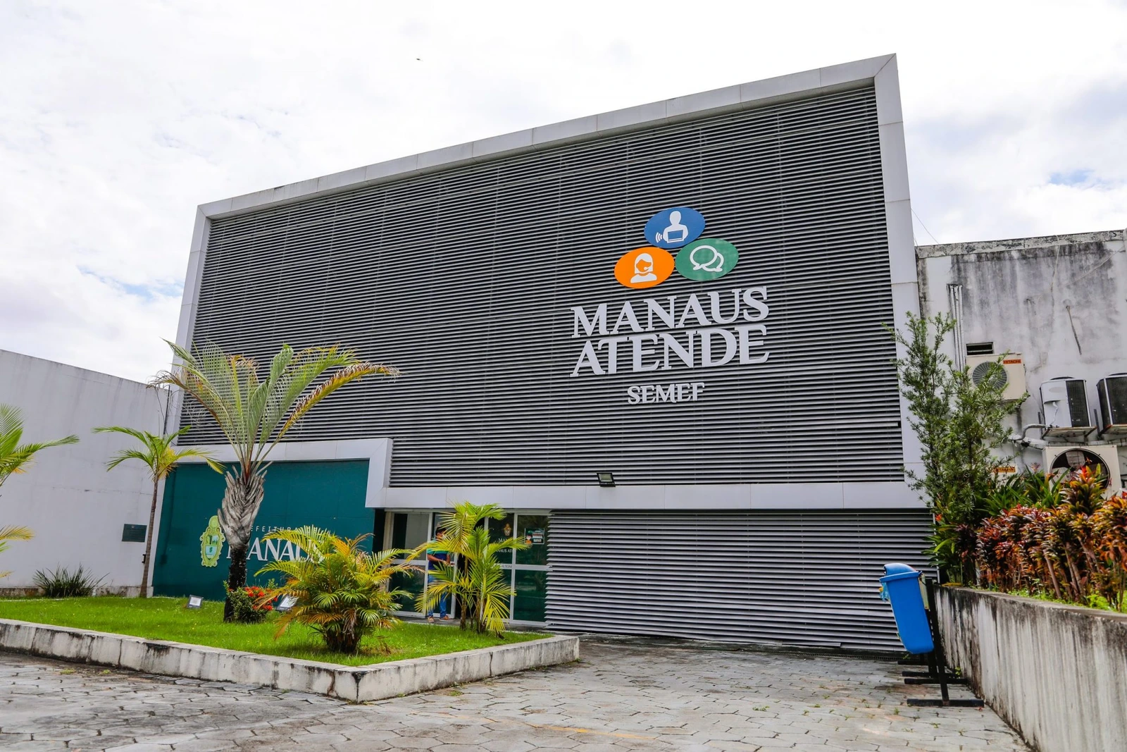 Notícia: Concurso ISS Manaus: FCC organizará o certame para Auditor Fiscal de Tributos Municipais. Estão previstas 70 vagas para nível superior.