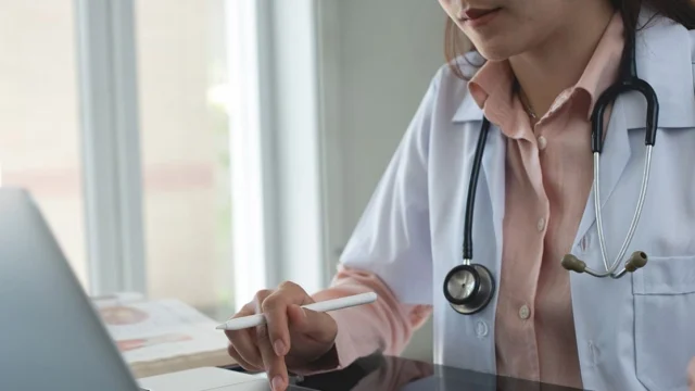 Concurso EBSERH Temporários: Edital EM BREVE; salários a R$ 17,9 MIL