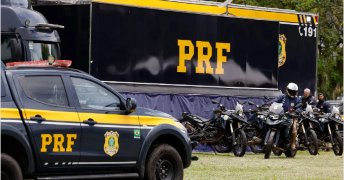 Notícia: O Concurso PRF 2026 está no radar! A corporação confirmou o envio do pedido de 533 vagas para o Ministério da Justiça. Saiba os detalhes aqui.