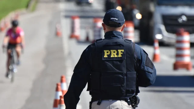 Concurso PRF 2026: 7 motivos para começar a se preparar HOJE!