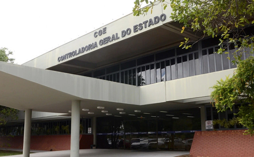 Notícia: Concurso CGE TO: governo autoriza 40 vagas para o cargo de Analista de Controle Interno. Confira detalhes sobre o certame.