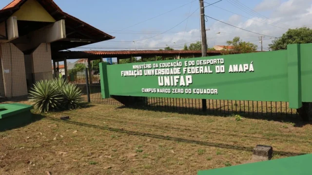 SAIU Concurso UNIFAP: 51 vagas e iniciais de até R$ 5,2 mil