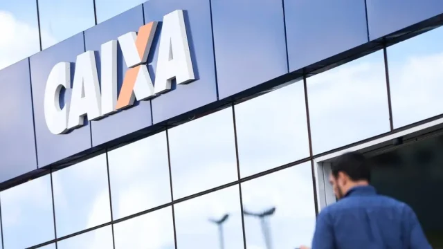 Concurso CAIXA foi homologado: Edital com 736 vagas a R$ 16 mil!