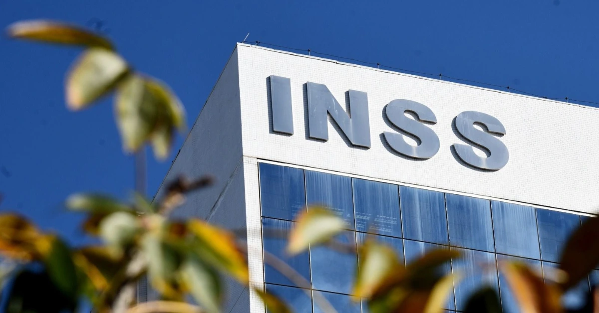 Notícia: O Concurso INSS volta ao radar! Presidente da autarquia confirmou tratativas com o MGI. Entenda o pedido de 10 mil vagas e os próximos passos.