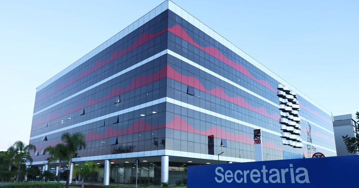 PSS SES DF 2026: Edital com 464 vagas para MÉDICO a R$ 21 MIL
