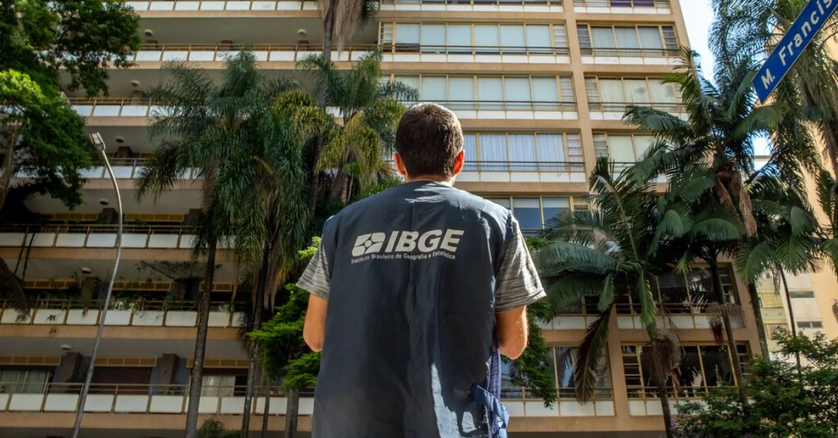 Notícia: Veja os editais em andamento do concurso IBGE: vagas, prazos de inscrição, salários e datas das provas para Agente, Analista e Recenseador.