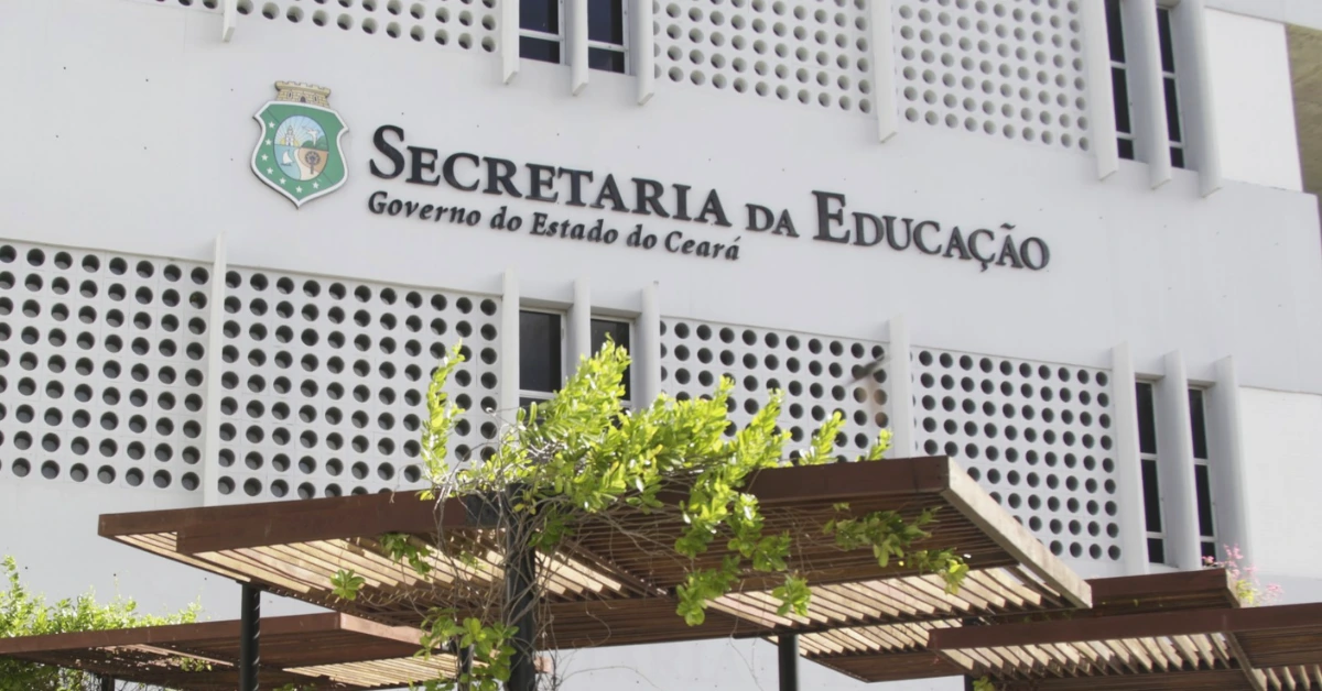 Concurso SEDUC CE: banca FUNECE definida; 2.000 vagas em breve!