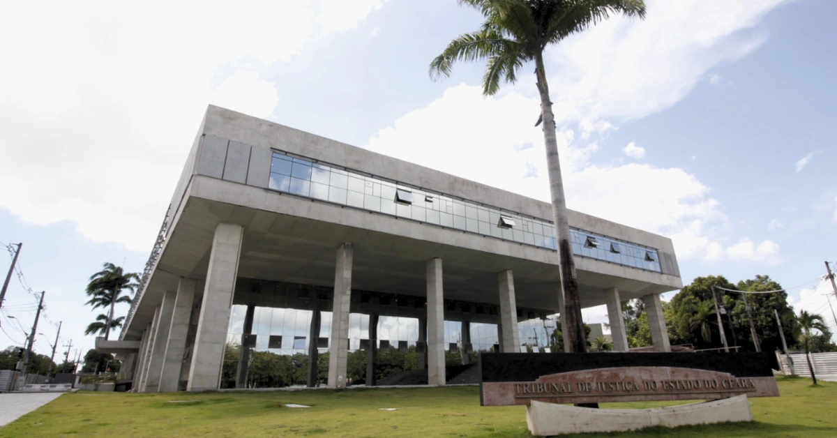 Notícia: O edital do Concurso TJ CE 2026 foi retificado. Mudanças afetam o conteúdo de Técnico Judiciário e a nomenclatura oficial. Confira!