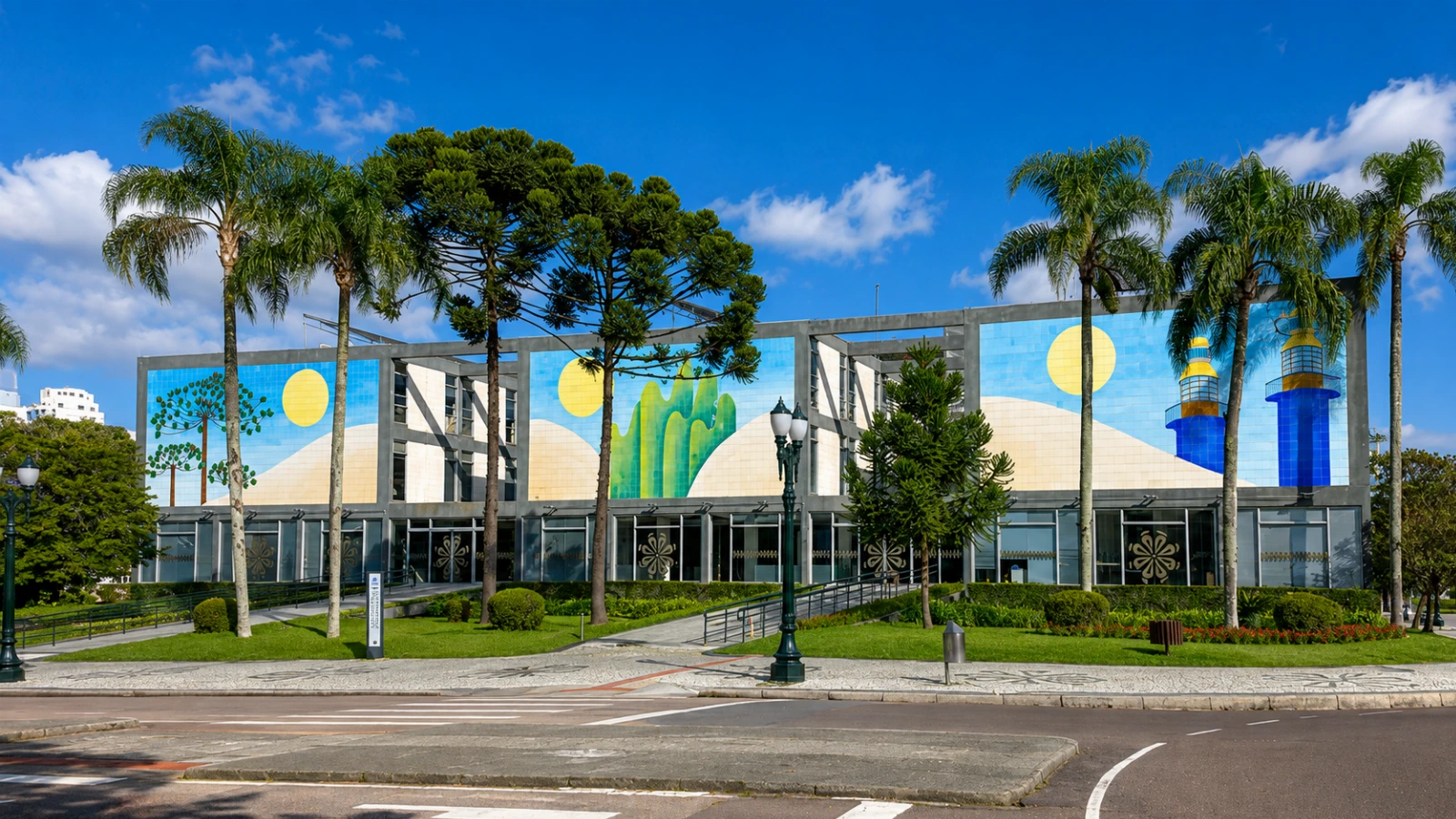 Notícia: Concurso Prefeitura de Curitiba: Fafipa é a banca e o edital com 348 vagas deve sair no 2º semestre de 2026. Veja cargos, provas e atualizações.