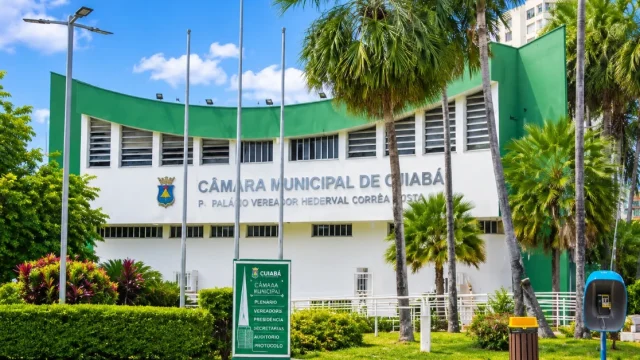 Concurso Câmara de Cuiabá: edital com 26 vagas
