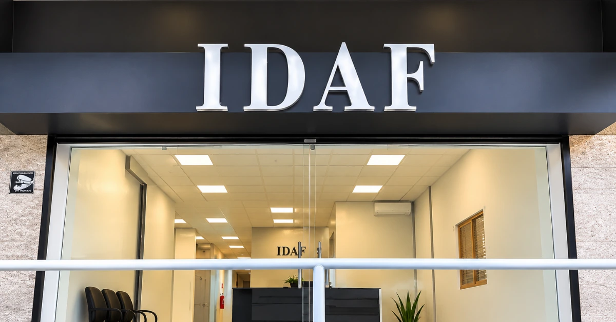 Notícia: Concurso IDAF ES tem 14 vagas para Técnico e cadastro para Fiscal, com até R$ 8.477,66. Inscrições de 6/11 a 6/12; prova em 24/1.