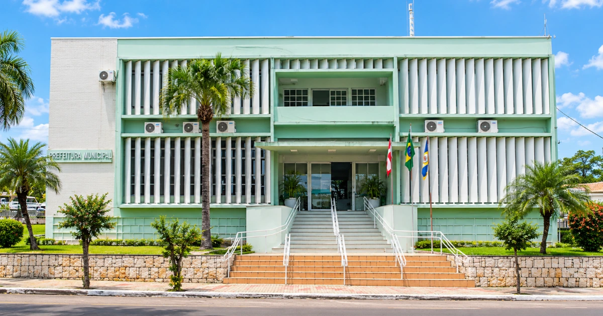 Notícia: Concurso Secretaria de Educação de Xaxim SC forma cadastro de professores com salários até R$ 5.137,52. Inscrições até 19/11; prova em 6/12.