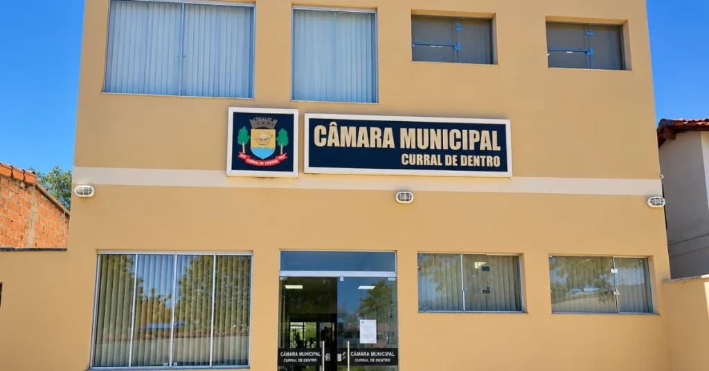Concurso Câmara de Curral de Dentro: edital com 5 vagas