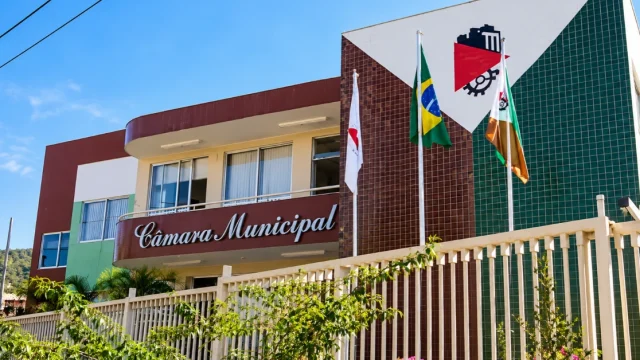 Concurso Câmara de João Monlevade MG: 12 vagas, nível médio