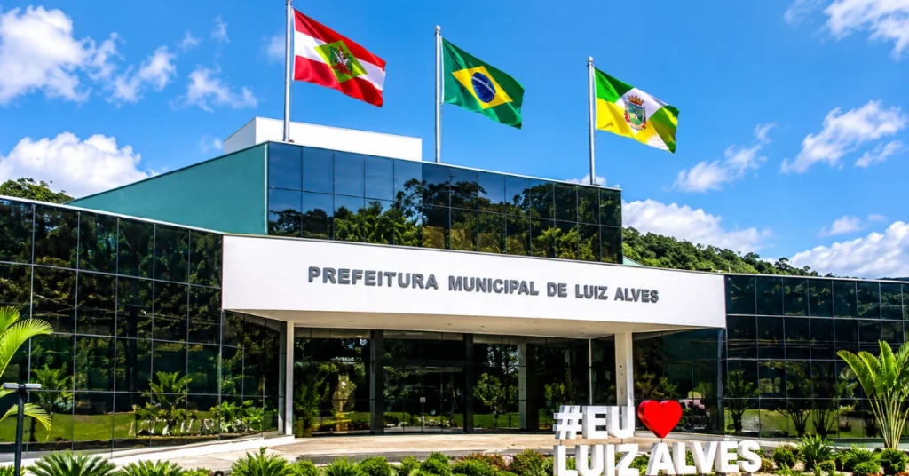 Concurso Prefeitura de Luiz Alves: edital com 63 vagas